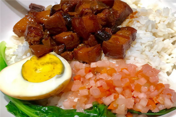 淡水士林卤肉饭
