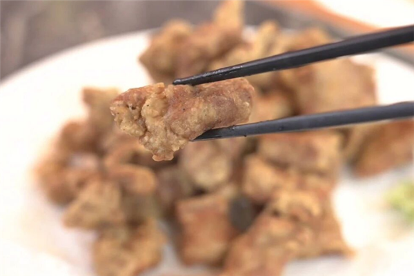 百草香炸肉 百草香炸肉