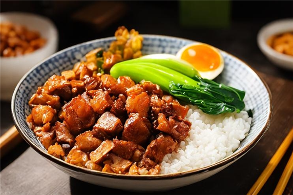 大伯卤肉饭
