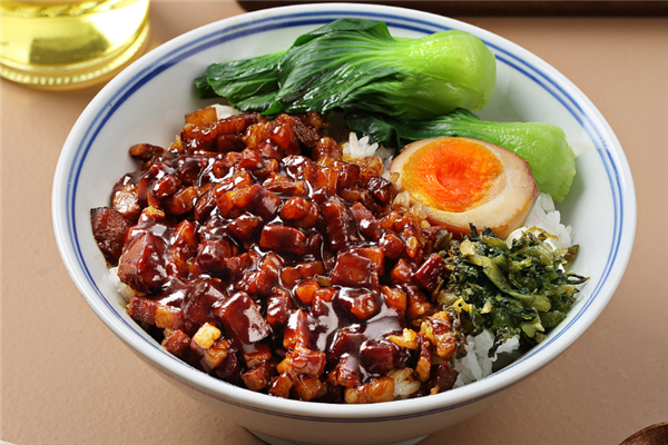 大伯卤肉饭