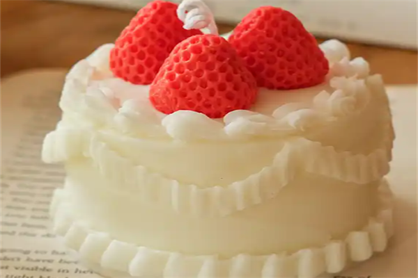 温馨生日屋蛋糕