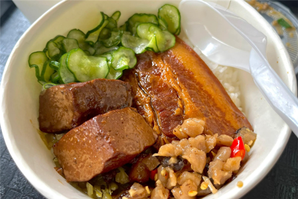 米司优烧肉饭 米司优烧肉饭