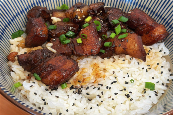 米司优烧肉饭 米司优烧肉饭