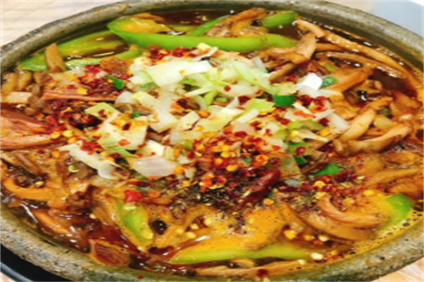 梁师傅砂锅