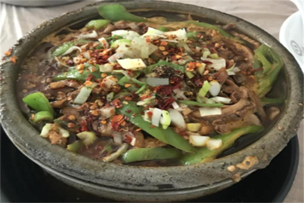 梁师傅砂锅