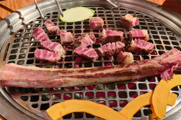 炙肉食堂 炙肉食堂