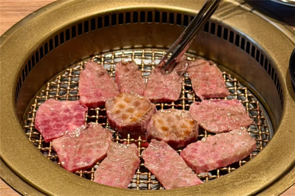 炙肉食堂 炙肉食堂