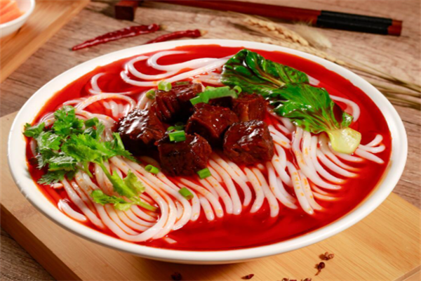 湘辣妹特色牛肉粉 湘辣妹特色牛肉粉