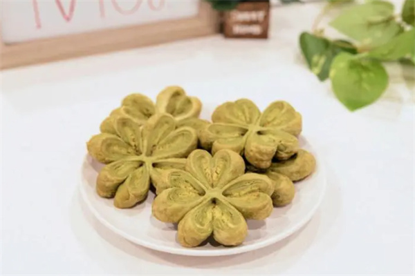 四叶草手工烘焙加盟