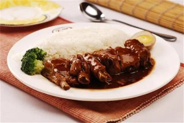 天香排骨米饭