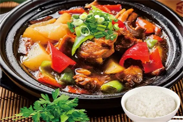 邱记黄焖鸡米饭