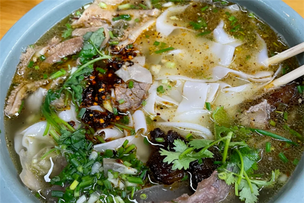 邹大哥牛肉粉