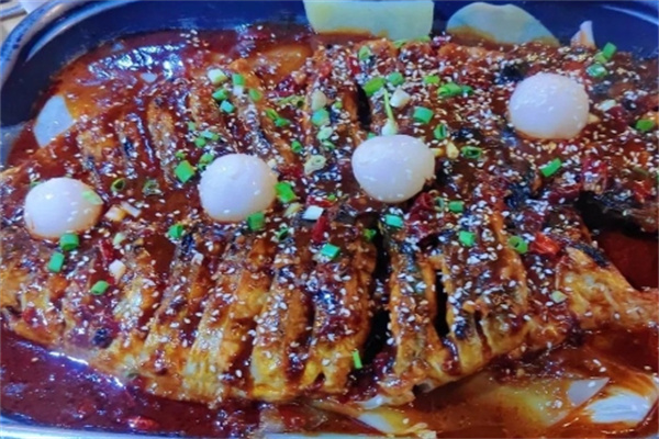 鱼塘烤全鱼
