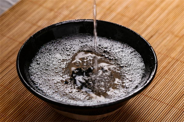 江雄酒业