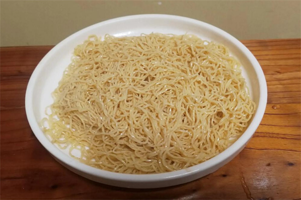 威记竹升面