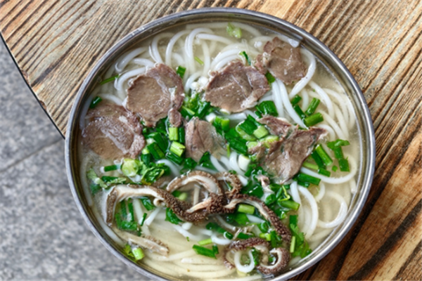 纯然羊肉米线