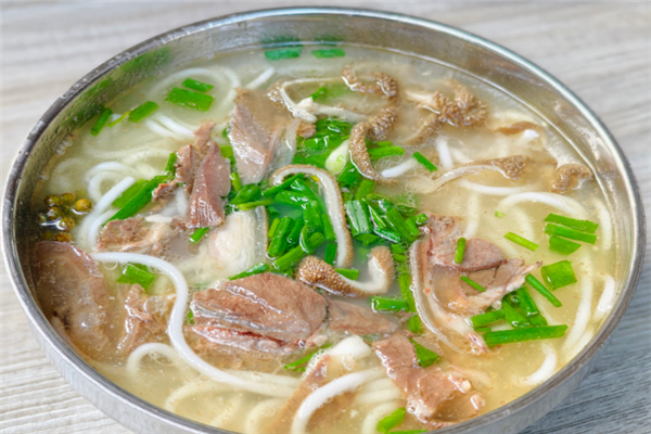 纯然羊肉米线