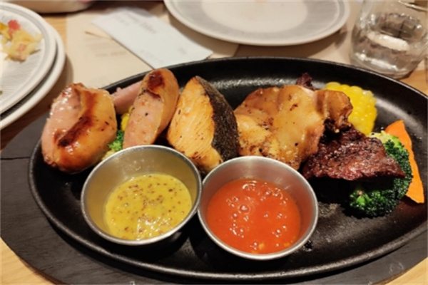 魔范食间 魔范食间