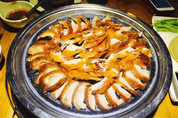 炉得香北京烤鸭火锅
