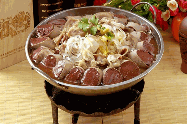 菜多多火锅