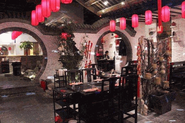 蛙迪卡铜锅牛蛙火锅