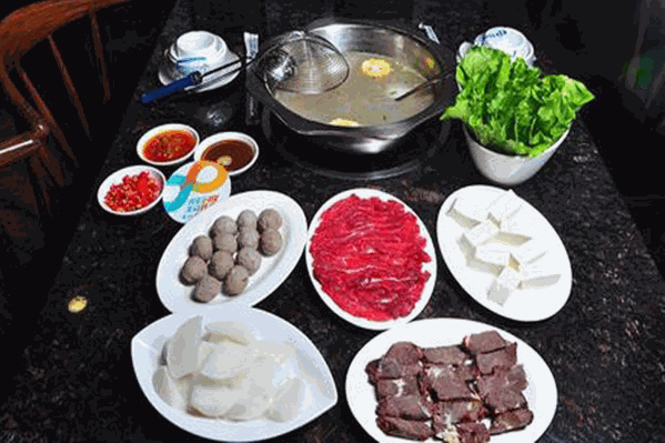 皇潮牛肉火锅城