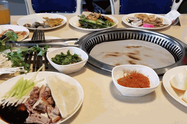 金语轩烤肉火锅自助餐