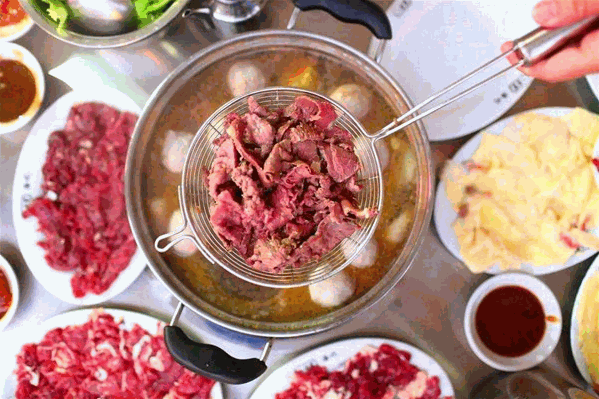 真橙牛肉火锅