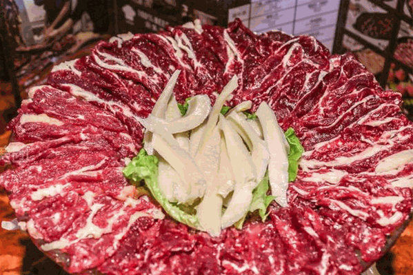 潮牛庄园潮汕鲜牛肉火锅