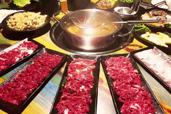 好运牛牛肉火锅