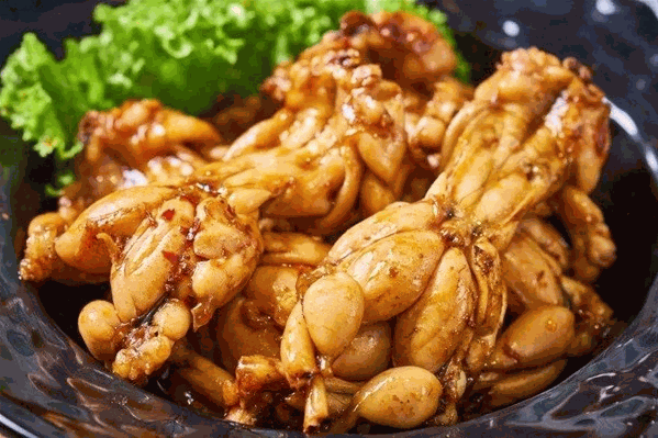 阿咕咔咔牛蛙火锅 阿咕咔咔牛蛙火锅