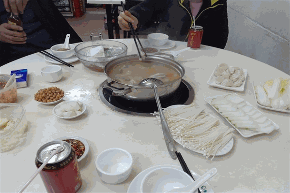香招鲜药膳鸡窝