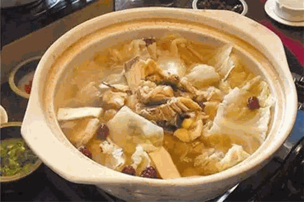 香招鲜药膳鸡窝