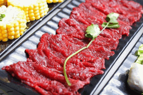 肥佬新鲜牛肉火锅