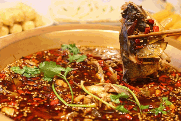 鸡煲王牛一锅