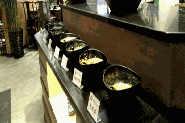 犇盈牛肉火锅