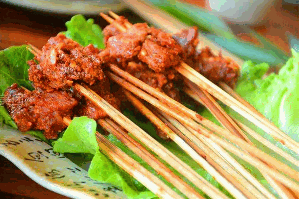 嗨味老串串香火锅