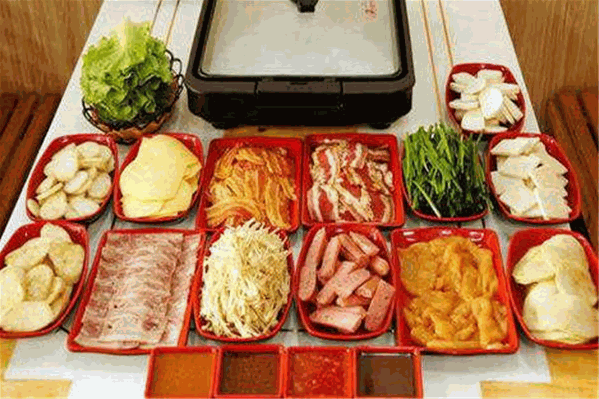 四盈牛馆潮汕牛肉火锅
