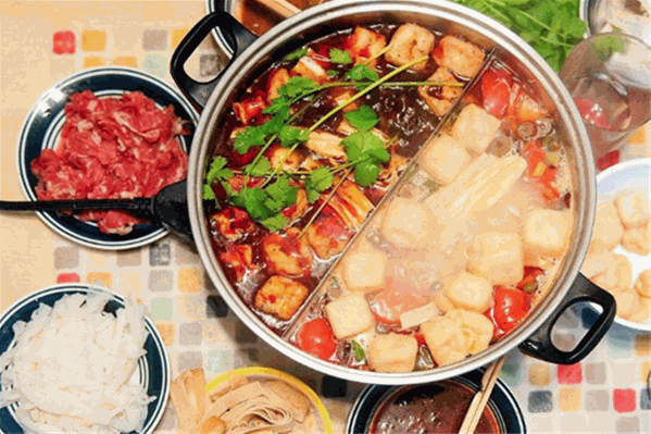 辣翻仟火锅串串