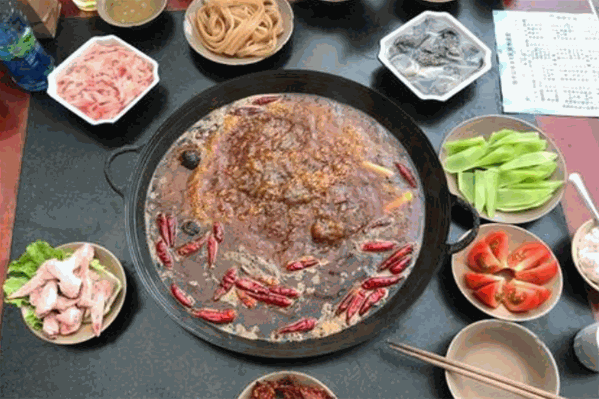 重庆洞子口老火锅