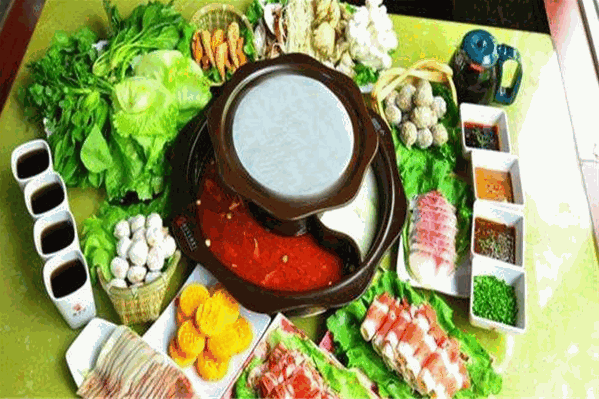 汉食坊火锅店