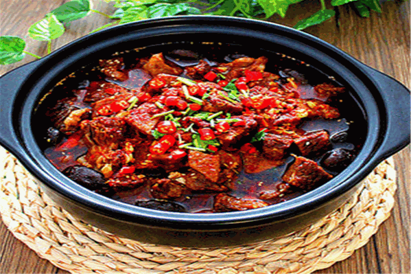 飨牛牪潮汕鲜牛肉火锅