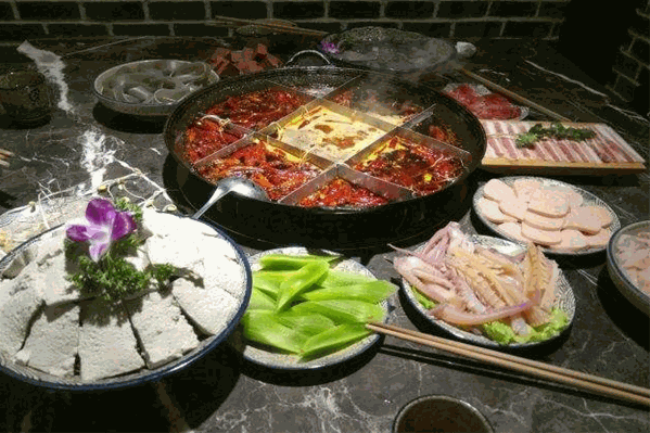重庆臻火锅