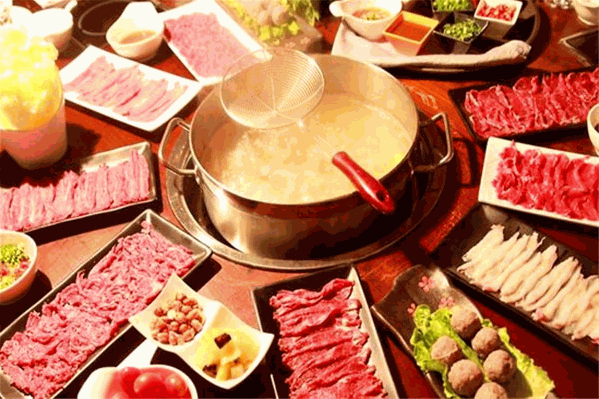 蒸潮牛火锅