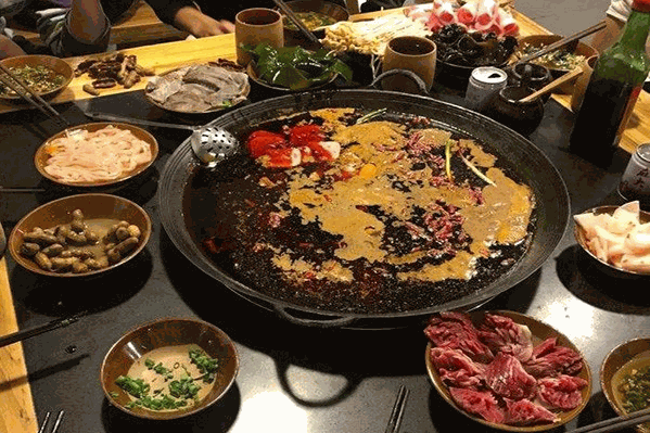 渔鼎味主题餐厅火锅