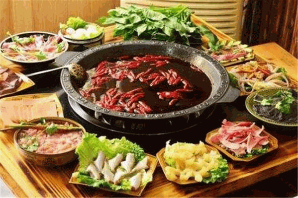 周记雷州羊狗鸡鱼煲火锅店