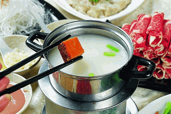 蜀香砂锅串串虾虾乐火锅