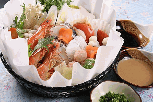 椰子叔叔原生态锅物料理火锅