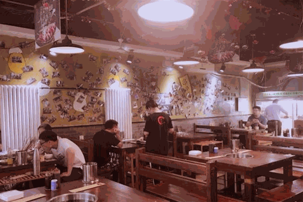 香飘飘串串香