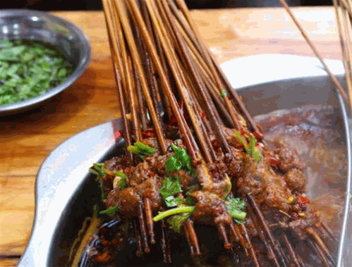 超哥串子特色串串香